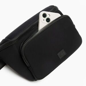 Freshly Picked Seoul Sling Bag - Black